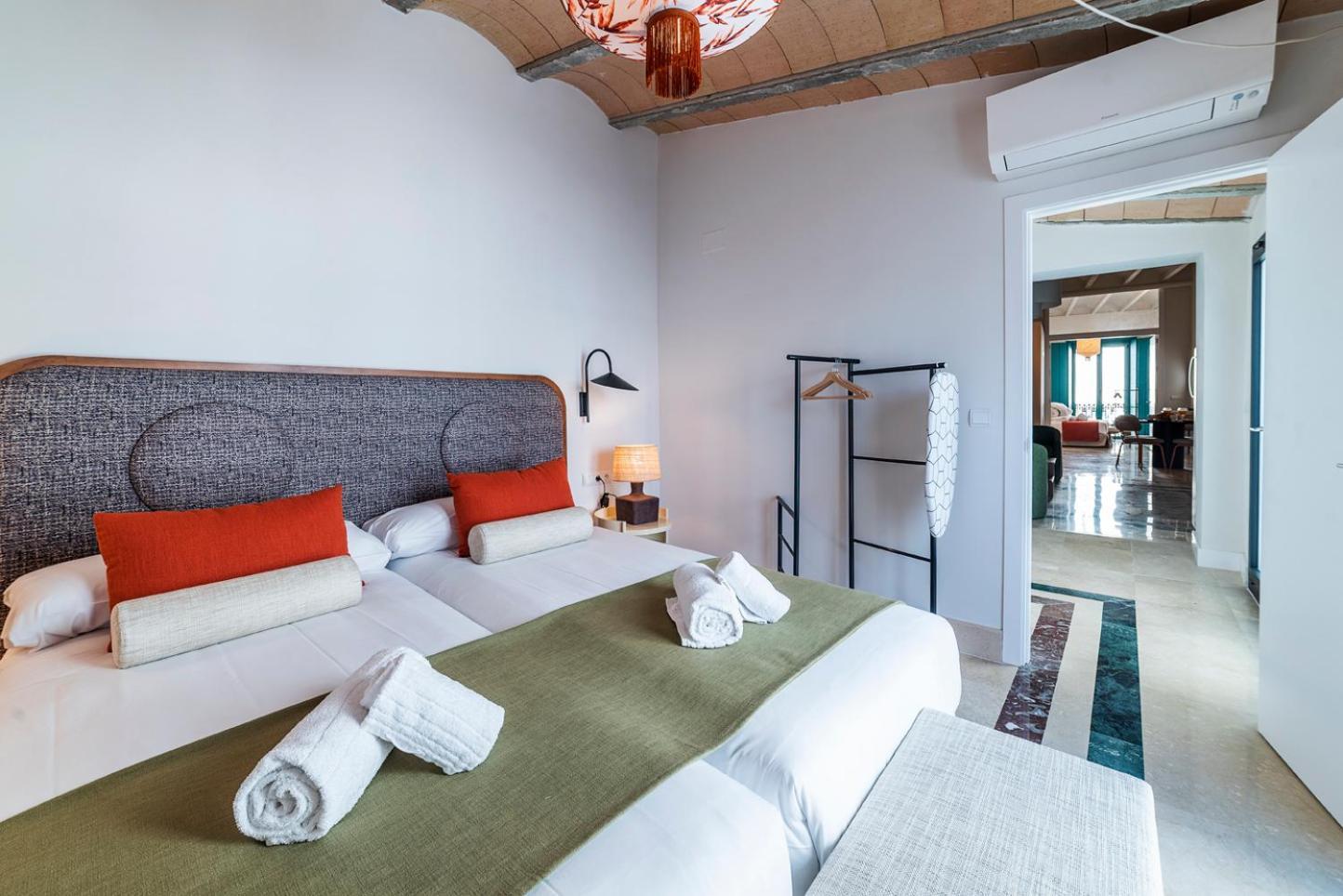 Slow Suites Salvador Севиля Екстериор снимка
