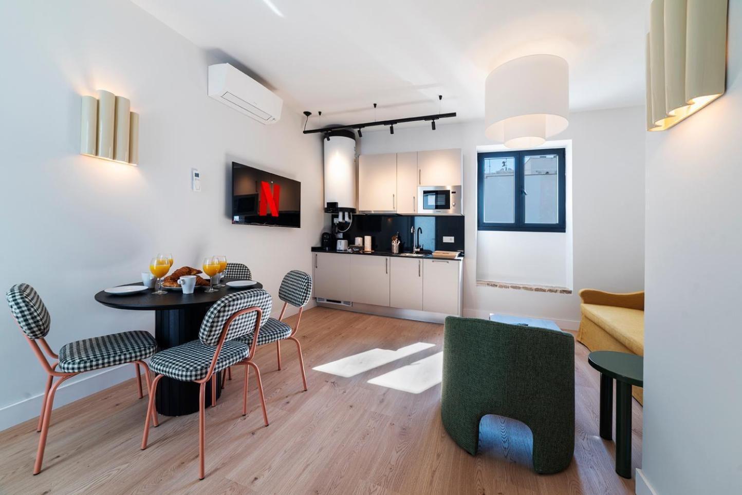 Slow Suites Salvador Севиля Екстериор снимка